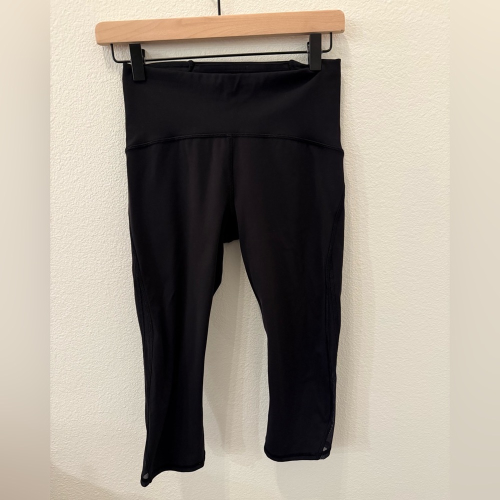 Lululemon Train Times cropped leggings 17”